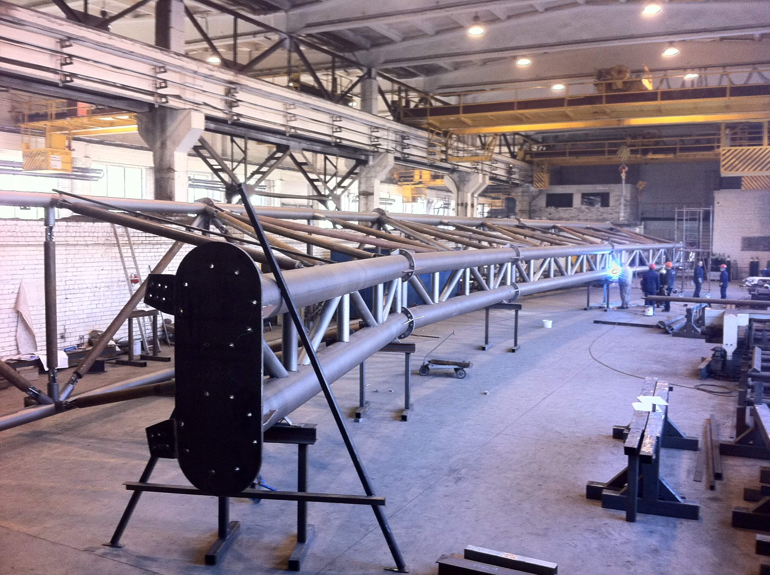 Overhead arch for football stadium